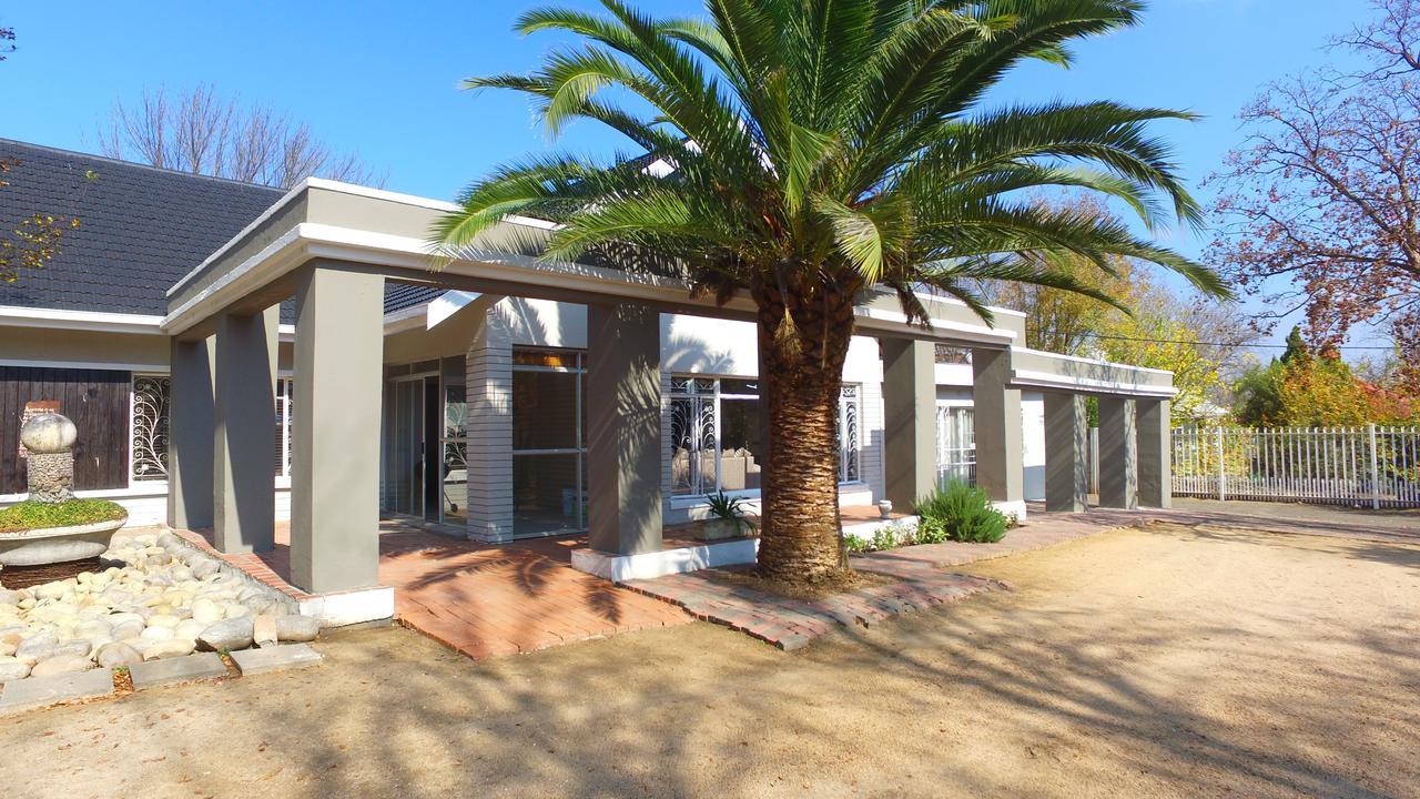 Lighthouse Bed and Breakfast Kroonstad Buitenkant foto